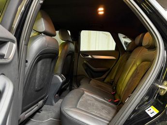 AUDI Q3 2.0 TDI S line Plus SUV 5dr Diesel S Tronic quattro Euro 6 (s/s)