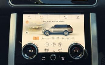 LAND ROVER RANGE ROVER 3.0 TD V6 Vogue SE Auto 4WD Euro 6 (s/s) 5dr