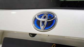 TOYOTA PRIUS 1.8 VVT-h Business Edition Plus Hatchback 5dr Petrol Hybrid CVT 