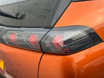 PEUGEOT 2008 1.2 PureTech GT SUV 5dr Petrol Manual Euro 6 (s/s) (130 ps)