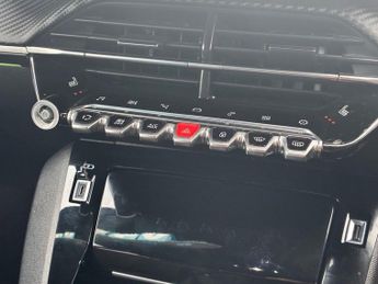 PEUGEOT 2008 1.2 PureTech GT SUV 5dr Petrol Manual Euro 6 (s/s) (130 ps)