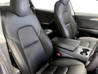 TESLA Model 3 Saloon 4dr Electric Auto RWD (241 bhp)
