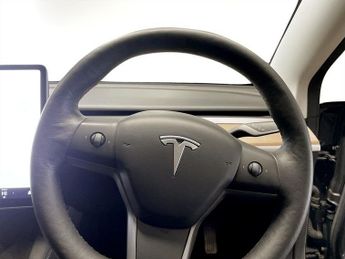 TESLA Model 3 Saloon 4dr Electric Auto RWD (241 bhp)