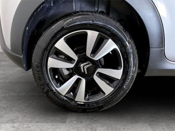 CITROEN C3 1.2 PureTech PLUS Hatchback 5dr Petrol EAT6 Euro 6 (s/s) (110 ps