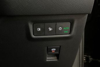 SKODA KODIAQ 2.0 TDI SE SUV 5dr Diesel DSG Euro 6 (s/s) (7 Seat) (150 ps) Rea