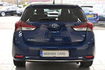 TOYOTA AURIS 1.8 VVT-h Excel Hatchback 5dr Petrol Hybrid CVT Euro 6 (s/s) (13