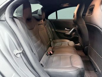 MERCEDES-BENZ CLA 1.3 CLA250e 15.6kWh AMG Line (Premium) Coupe 4dr Petrol Plug-in 