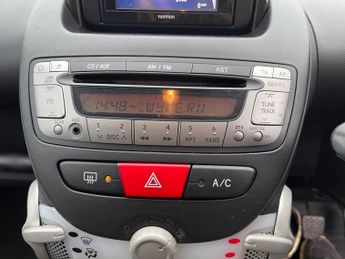 TOYOTA AYGO 1.0 VVT-i Move Hatchback 5dr Petrol MultiMode Euro 5 (68 ps)