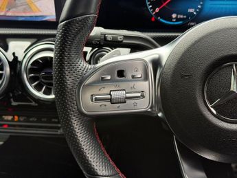 MERCEDES-BENZ A-CLASS 1.3 A180 AMG Line Night Edition (Premium Plus) Hatchback 5dr Pet