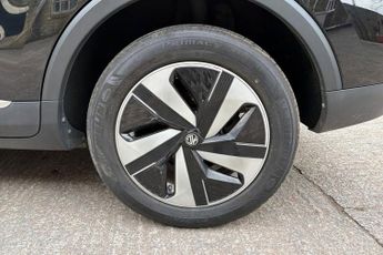 MG MG ZS 51.1kWh Trophy SUV 5dr Electric Auto (176 ps)