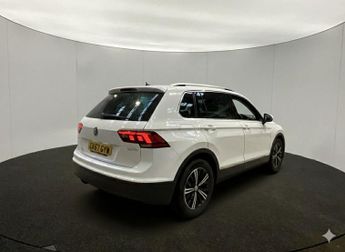 VOLKSWAGEN TIGUAN 2.0 TDI SE SUV 5dr Diesel Manual Euro 6 (s/s) (150 ps)