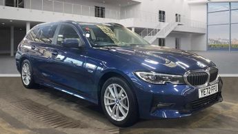BMW 330 2.0 330e 12kWh SE Pro Touring 5dr Petrol Plug-in Hybrid Auto xDr