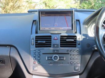 MERCEDES-BENZ C-CLASS 2.1 C200 CDI BlueEfficiency Sport Saloon 4dr Diesel Auto Euro 5 