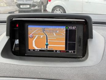 RENAULT MEGANE 1.5 dCi Dynamique Nav Hatchback 5dr Diesel Manual Euro 6 (s/s) (