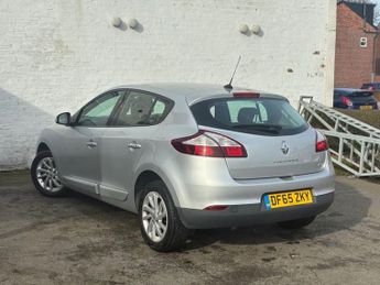 RENAULT MEGANE 1.5 dCi Dynamique Nav Hatchback 5dr Diesel Manual Euro 6 (s/s) (