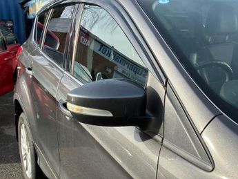 FORD KUGA 2.0 TDCi Titanium SUV 5dr Diesel Powershift AWD Euro 6 (s/s) (18