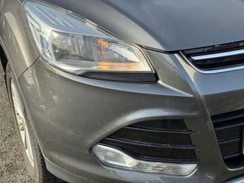 FORD KUGA 2.0 TDCi Titanium SUV 5dr Diesel Powershift AWD Euro 6 (s/s) (18