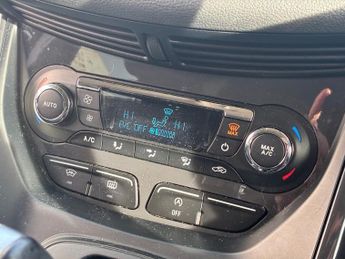 FORD KUGA 2.0 TDCi Titanium SUV 5dr Diesel Powershift AWD Euro 6 (s/s) (18