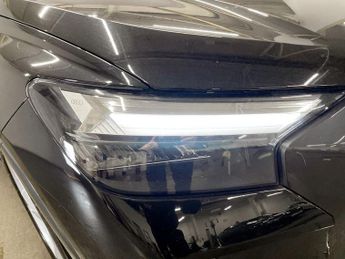 AUDI Q4 E-TRON 40 S line SUV 5dr Electric Auto 82kWh (204 ps)