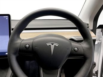 TESLA MODEL Y SUV 5dr Electric Auto RWD (346 ps)