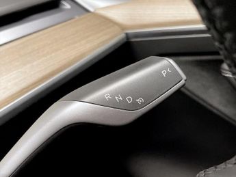 TESLA MODEL Y SUV 5dr Electric Auto RWD (346 ps)