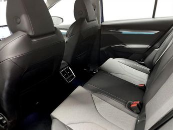 SKODA ENYAQ 62kWh 60 SUV 5dr Electric Auto (179 ps)