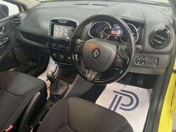 RENAULT CLIO 1.2 16V Dynamique MediaNav Hatchback 5dr Petrol Manual Euro 5 (7