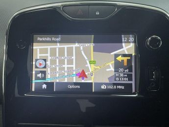 RENAULT CLIO 1.2 16V Dynamique MediaNav Hatchback 5dr Petrol Manual Euro 5 (7