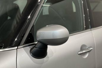 MINI COUNTRYMAN 1.5 Cooper Exclusive SUV 5dr Petrol Steptronic Euro 6 (s/s) (136
