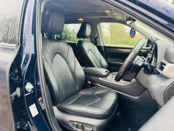 TOYOTA HIGHLANDER 2.5 VVT-h Excel SUV 5dr Petrol Hybrid CVT 4WD Euro 6 (s/s) (248 