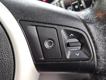 KIA VENGA 1.6 2 MPV 5dr Petrol Auto Euro 5 (123 bhp)