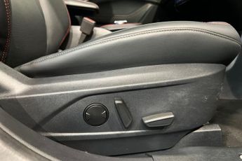 FORD MUSTANG MACH-E Standard Range 70kWh SUV 5dr Electric Automatic AWD (269 ps) Rea