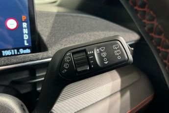 FORD MUSTANG MACH-E Standard Range 70kWh SUV 5dr Electric Automatic AWD (269 ps) Rea