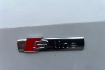 AUDI A3 1.5 TFSI 35 Edition 1 Saloon 4dr Petrol S Tronic Euro 6 (s/s) (1