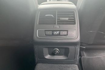 AUDI A4 AVANT 2.0 TDI 35 Technik Estate 5dr Diesel S Tronic Euro 6 (s/s) (163 
