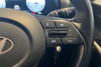 HYUNDAI BAYON 1.0 T-GDi Premium SUV 5dr Petrol DCT Euro 6 (s/s) (100 ps) Rear 