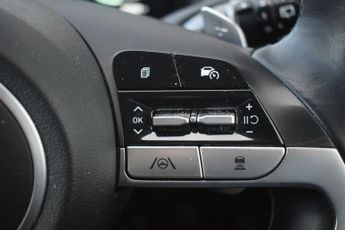 HYUNDAI TUCSON 1.6 h T-GDi Premium SUV 5dr Petrol Hybrid Auto Euro 6 (s/s) (230