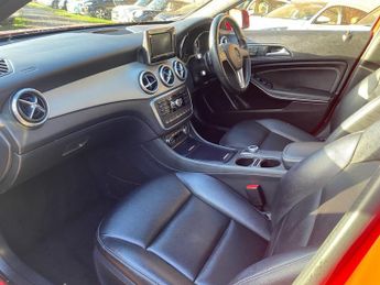 MERCEDES-BENZ GLA 2.1 GLA200 CDI Sport SUV 5dr Diesel 7G-DCT 4MATIC Euro 6 (s/s) (