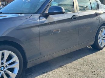 BMW 1 SERIES 1.6 118i Urban Hatchback 5dr Petrol Auto Euro 5 (s/s) (170 ps)