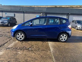 HONDA JAZZ 1.4 i-VTEC ES Hatchback 5dr Petrol i SHIFT Euro 4 (100 ps)