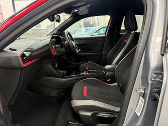 VAUXHALL MOKKA ELECTRIC 50kWh SRi Premium SUV 5dr Electric Auto (136 ps)