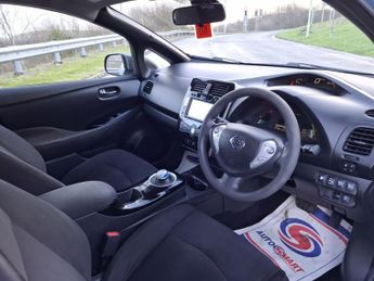 NISSAN LEAF 24kWh Acenta Hatchback 5dr Electric Auto (107 bhp)