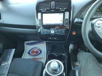 NISSAN LEAF 24kWh Acenta Hatchback 5dr Electric Auto (107 bhp)