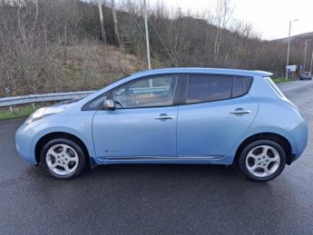 NISSAN LEAF 24kWh Acenta Hatchback 5dr Electric Auto (107 bhp)