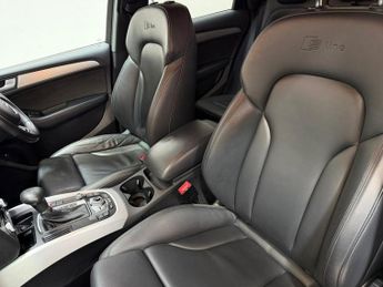 AUDI Q5 2.0 TDI S line Plus SUV 5dr Diesel S Tronic quattro Euro 6 (s/s)