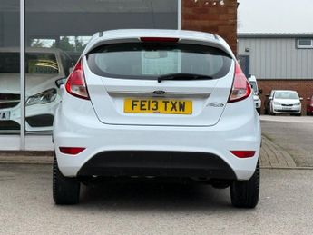 FORD FIESTA 1.25 Zetec Hatchback 5dr Petrol Manual Euro 5 (82 ps)