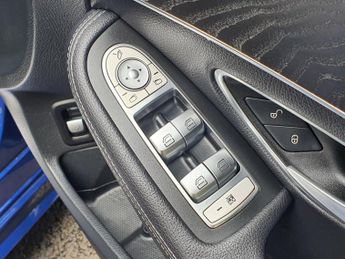 MERCEDES-BENZ C-CLASS 2.1 C220d AMG Line Estate 5dr Diesel G-Tronic+ Euro 6 (s/s) (170