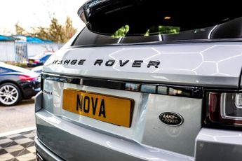 LAND ROVER RANGE ROVER EVOQUE 2.0 TD4 Landmark SUV 5dr Diesel Auto 4WD Euro 6 (s/s) (180 ps)