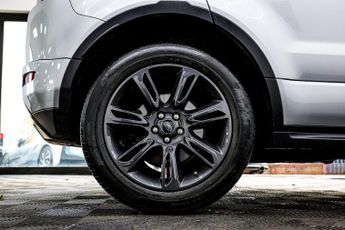LAND ROVER RANGE ROVER EVOQUE 2.0 TD4 Landmark SUV 5dr Diesel Auto 4WD Euro 6 (s/s) (180 ps)