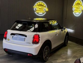 MINI Electric Hatch Cooper SE 32.6kWh Level 2 Hatchback 3dr Electric Auto (184 ps)